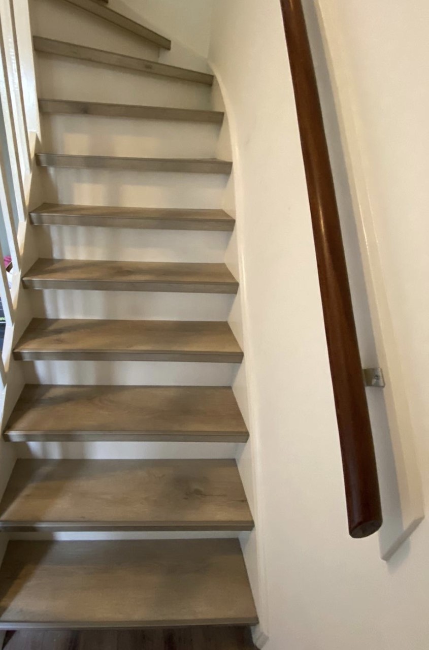 Afbeelding van trap bekleed met PVC